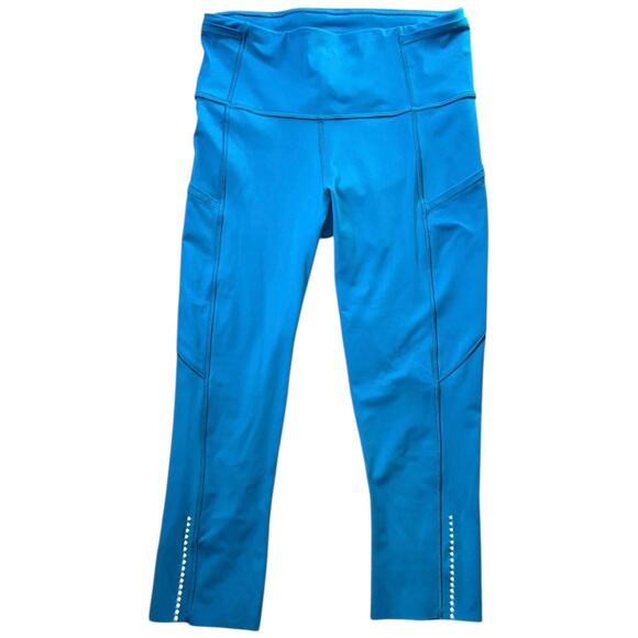 EUC Lululemon Fast Free Crop II Nulux 19" Capri Blue Size 6 - Picture 1 of 13